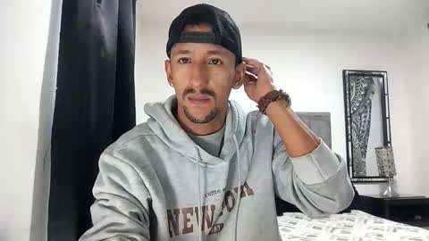 karim online show from 01/19/26, 01:04