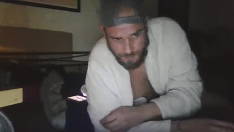 guyst049 online show from 02/11/25, 04:11