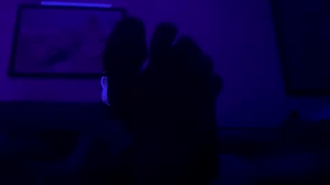 guyst049 online show from 02/18/25, 02:38