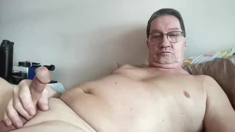 Snapshot of gwashere4u chatting on 02/11/25, 04:24 gwashere4u online show from 02/11/25, 04:24