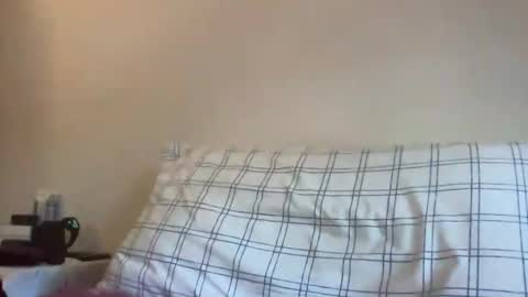 Snapshot of gwashere4u chatting on 10/28/25, 12:52 gwashere4u online show from 10/28/25, 12:52