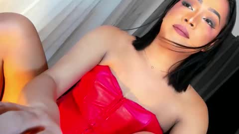 Call me Miss Gwen online show from 10/16/25, 07:59