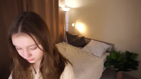 Molly online show from 02/26/26, 05:17