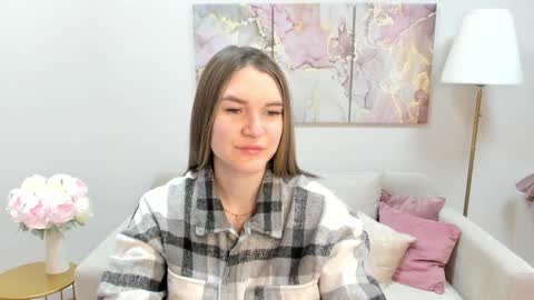 Snapshot of gwensmitt chatting on 11/13/25, 09:25 gwensmitt online show from 11/13/25, 09:25