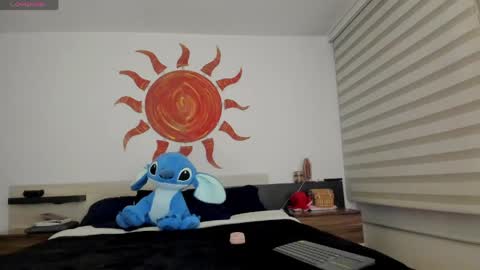   online show from 04/23/26, 12:45