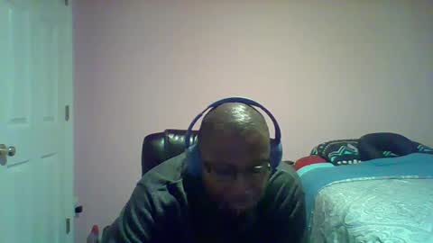 gyesaw1970 online show from 09/17/25, 05:42