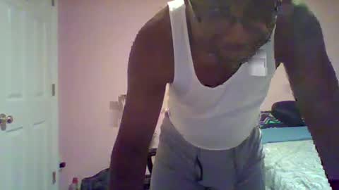 gyesaw1970 online show from 09/18/25, 04:58