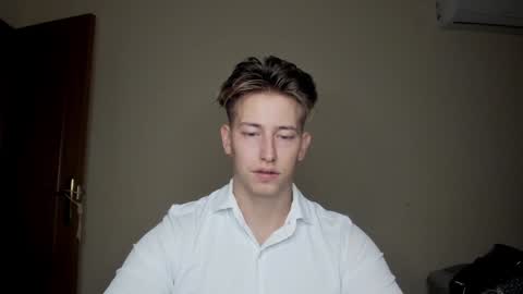 Oliver online show from 01/13/25, 09:52