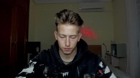 Oliver online show from 02/18/25, 09:53