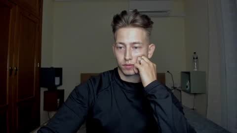 Oliver online show from 02/28/25, 09:12