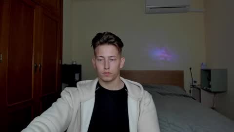 Oliver online show from 03/06/25, 07:21