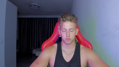 Oliver online show from 11/26/25, 10:00