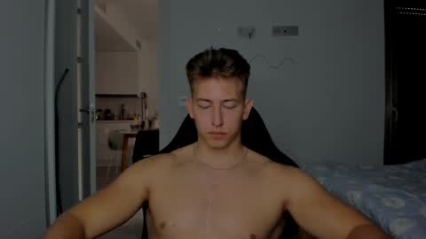 Oliver online show from 03/04/26, 02:45