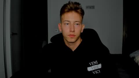 Oliver online show from 03/25/26, 10:27