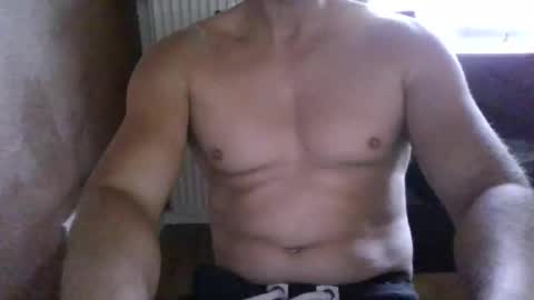 Snapshot of gymxxx_ chatting on 05/17/26, 11:50 gymxxx_ online show from 05/17/26, 11:50
