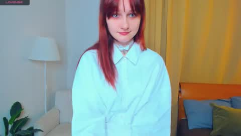 Snapshot of h0lyangel chatting on 10/28/25, 07:05 Kelly Lilly online show from 10/28/25, 07:05