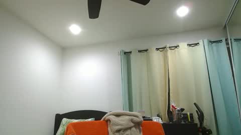 h0nest84 online show from 12/26/24, 07:45