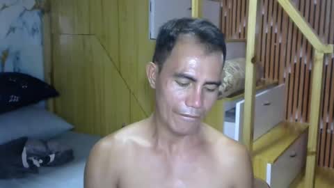 Snapshot of h0t2xh0ry chatting on 02/07/26, 02:21 Rue online show from 02/07/26, 02:21