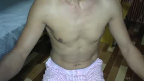 Snapshot of h0t2xh0ry chatting on 02/13/26, 03:24 Rue online show from 02/13/26, 03:24