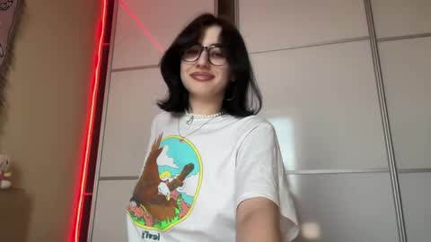 Helga online show from 05/14/26, 05:09