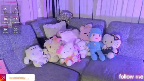 Snapshot of h3llokitty_ chatting on 04/24/26, 11:01 Hello Kitty online show from 04/24/26, 11:01