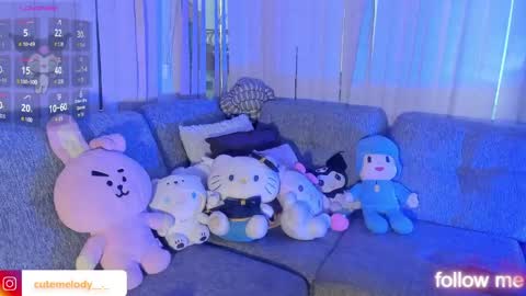 Snapshot of h3llokitty_ chatting on 04/29/26, 12:20 Hello Kitty online show from 04/29/26, 12:20