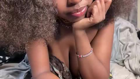 Snapshot of h_o_t_goddess chatting on 06/06/26, 05:12 h_o_t_goddess online show from 06/06/26, 05:12