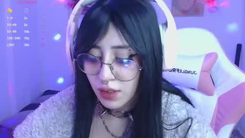 Hachiko online show from 12/18/25, 04:40