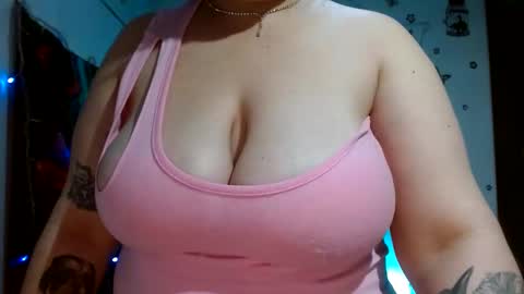 Snapshot of hada_dracanae chatting on 12/21/24, 02:30 Hada Dracanae online show from 12/21/24, 02:30