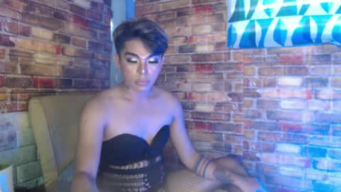 Snapshot of hadasam26 chatting on 01/04/25, 07:34 SAM online show from 01/04/25, 07:34