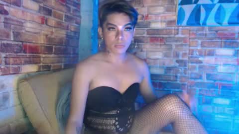 Snapshot of hadasam26 chatting on 01/04/25, 08:16 SAM online show from 01/04/25, 08:16