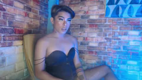 Snapshot of hadasam26 chatting on 01/05/25, 08:10 SAM online show from 01/05/25, 08:10