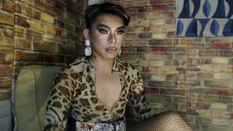 Snapshot of hadasam26 chatting on 02/17/25, 06:48 SAM online show from 02/17/25, 06:48