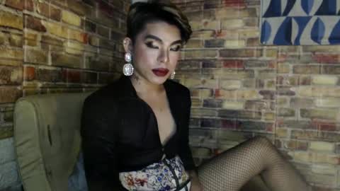 Snapshot of hadasam26 chatting on 03/02/25, 12:32 SAM online show from 03/02/25, 12:32