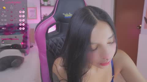 Hade online show from 02/12/26, 06:47