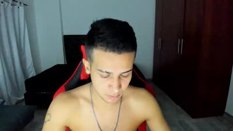 hades_horny_ online show from 04/26/26, 01:36