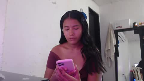 hadesmit1 online show from 04/01/26, 04:04