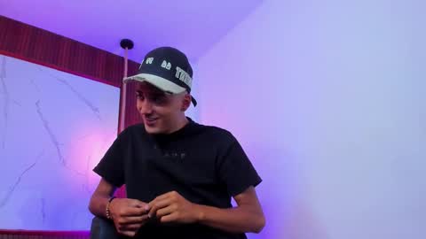 Hadrian Torres online show from 03/12/26, 03:18