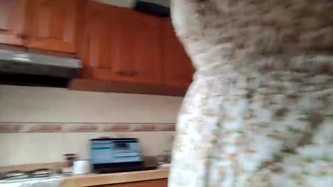 Snapshot of hae_in chatting on 02/19/26, 12:56 Hae-In online show from 02/19/26, 12:56