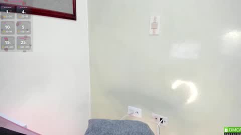 Hae-In online show from 03/16/26, 08:18