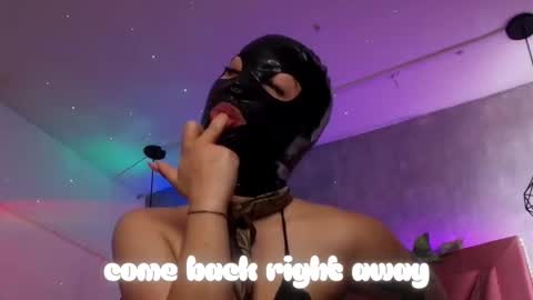 Haely online show from 11/06/25, 11:11