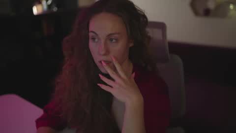 hahayessihaveone online show from 09/08/25, 07:57