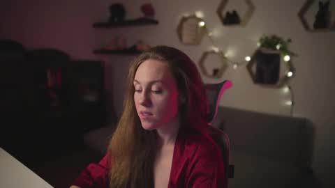 hahayessihaveone online show from 10/05/25, 08:07