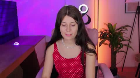 Snapshot of hailey__green chatting on 10/09/25, 08:29 Hailey Green online show from 10/09/25, 08:29