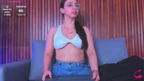 hailey_bieber_ online show from 02/28/26, 12:11