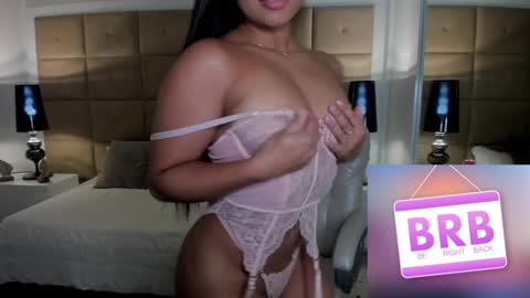 hailey online show from 02/03/25, 06:39