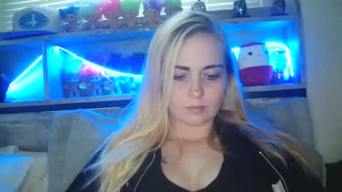 Snapshot of haileyakuma69 chatting on 03/02/25, 11:09 Hailey and d online show from 03/02/25, 11:09