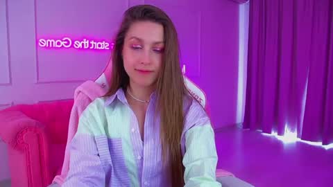 Hailey online show from 07/20/26, 10:39