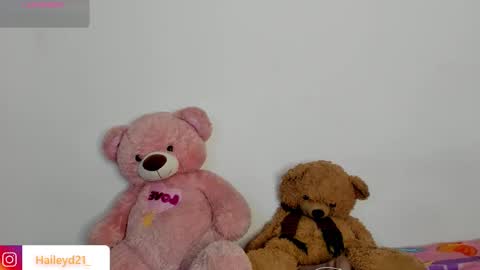 Snapshot of haileyduke chatting on 02/12/26, 01:55 Hailey online show from 02/12/26, 01:55