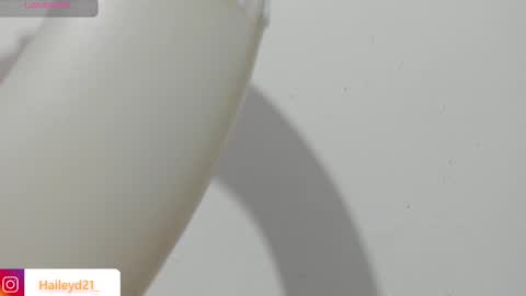 Snapshot of haileyduke chatting on 02/21/26, 07:04 Hailey online show from 02/21/26, 07:04